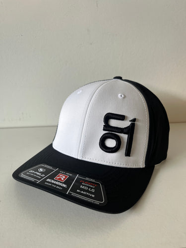 Richardson 632 BLACK/WHITE W/ BLACK ON1 LOGO